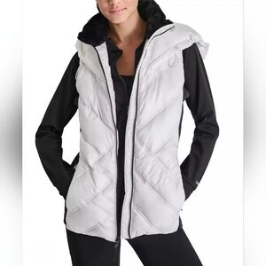 $100 DKNY Womens Hooded Puffer Vest